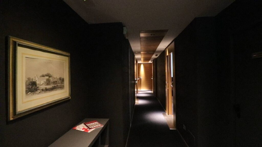 Hotel in Vendita a Milano di 3.000 mq mq