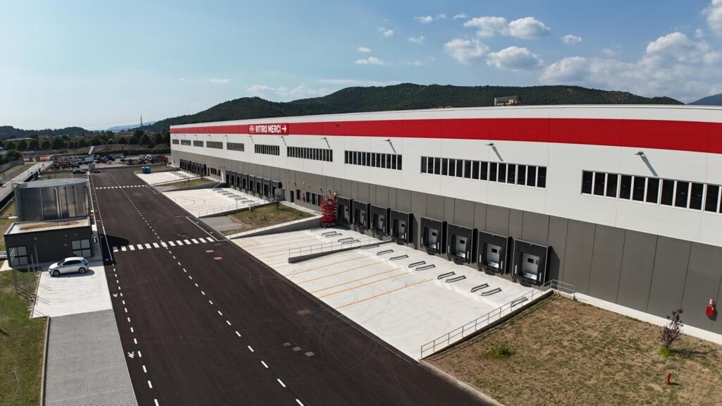 Capannone Logistico in locazione a Brescia di 7.175 mq mq