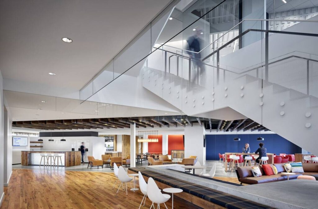 Ufficio in Vendita a Milano di 330 mq mq