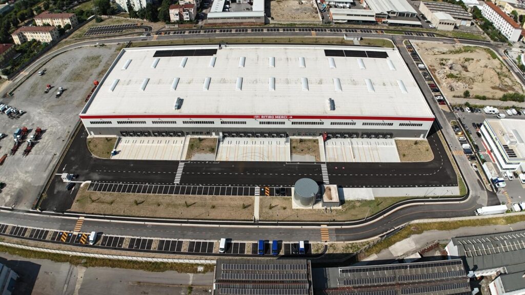 Capannone Logistico in locazione a Brescia di 7.175 mq mq