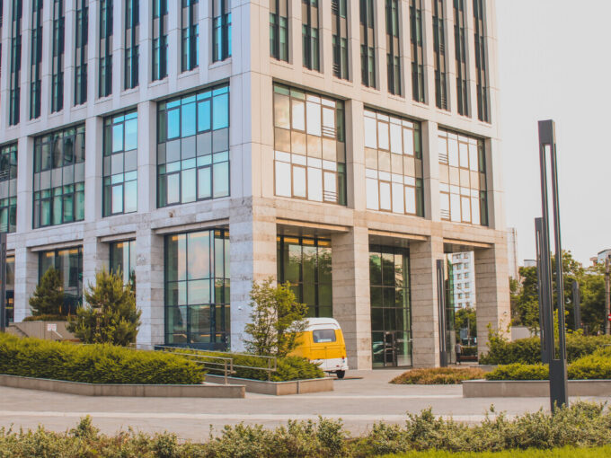 Ufficio in locazione a Milano di 4.000 mq mq