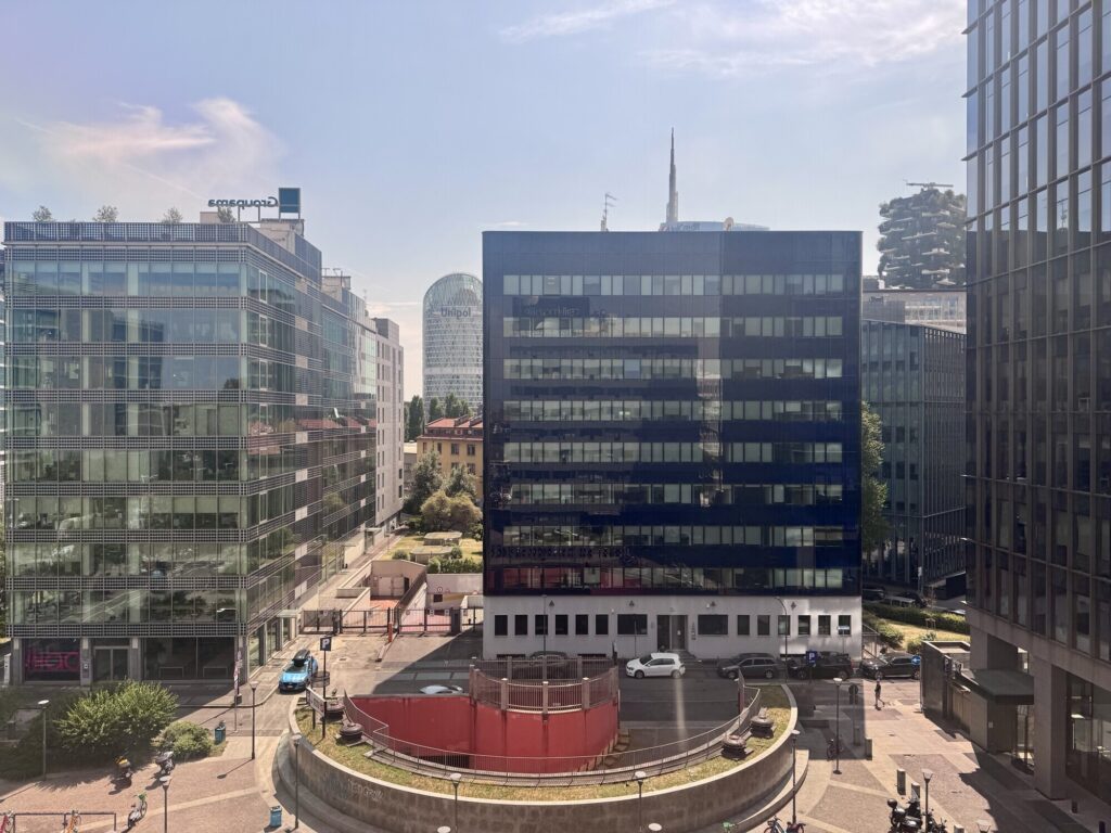 Ufficio in locazione a Milano di 348 mq mq