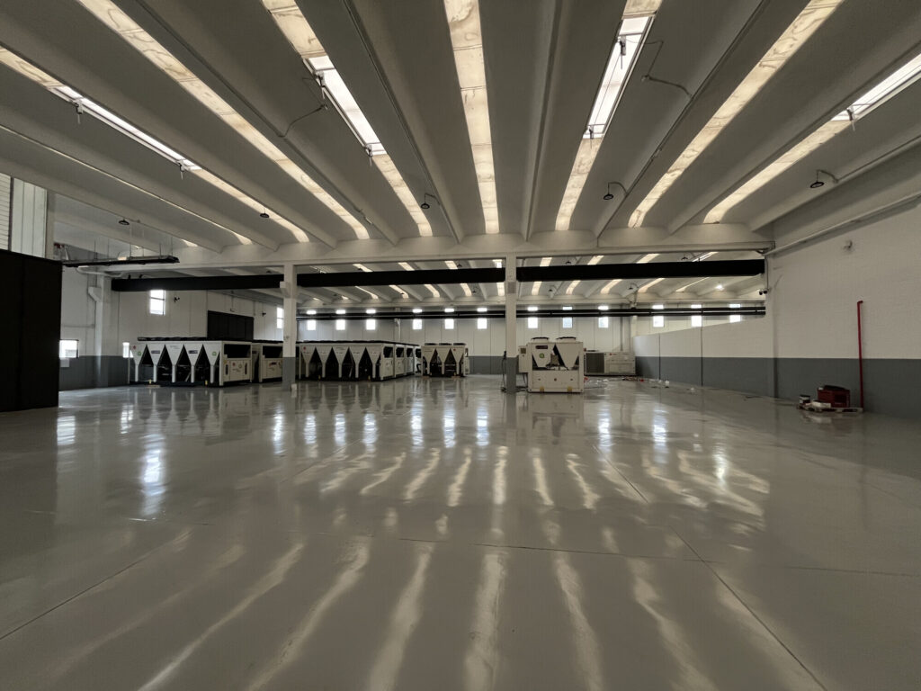 Capannone Produttivo in Vendita a Magenta di 6.500 mq mq