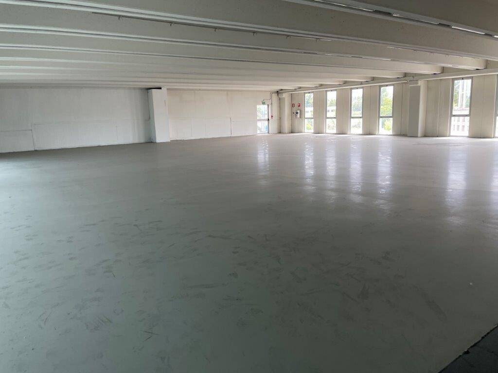 Capannone Produttivo in Vendita a Ravenna di 6.000 mq mq