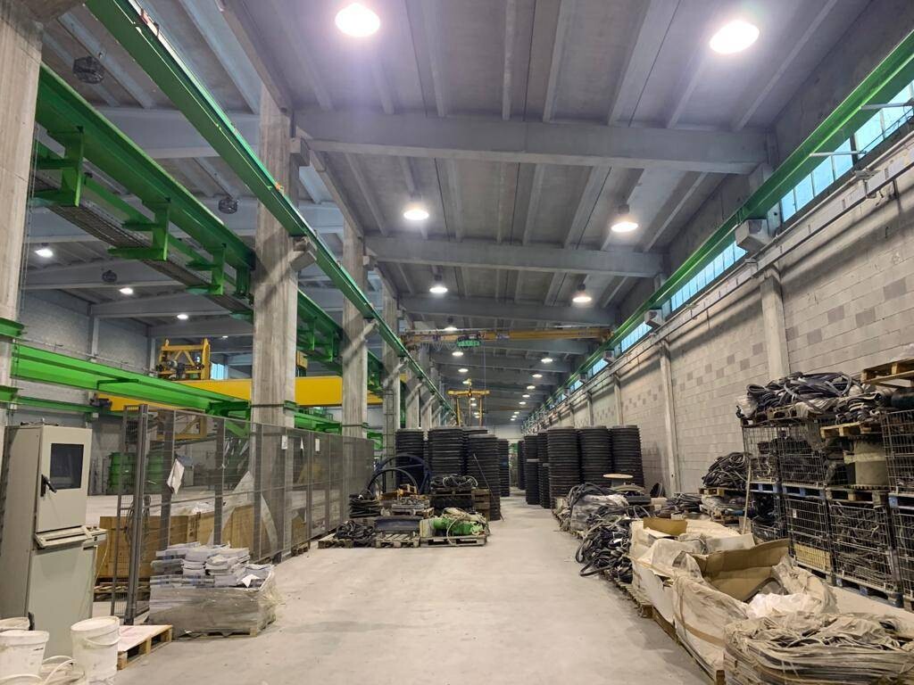 Capannone Produttivo in Vendita a Casei Gerola di 3.200 mq mq